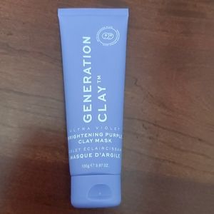 Generation skin brightening purple clay mask
